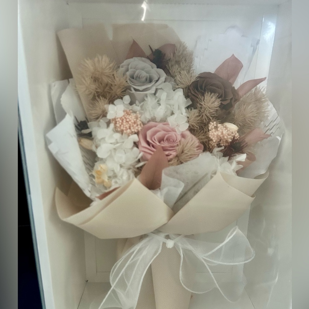 Preserved Bouquet of Flowers Forever Flowers roses gift anniversary home decor